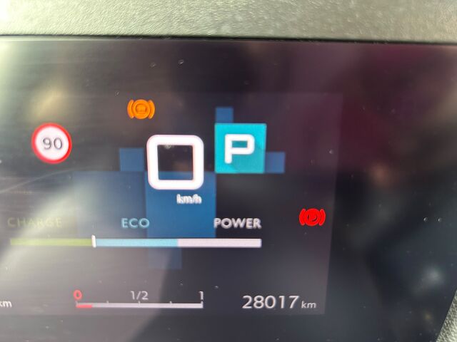 CITROEN C4 HYBRID PLUS 1.2 E-THP AUTO SPANISH LHD IN SPAIN ONLY 17000 MILES 2024